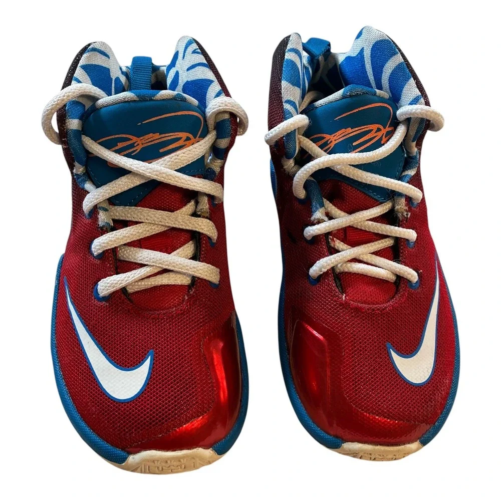 Nike LeBron‎ Witness Basketball Shoes Kids Size 8C Red Blue White Sneakers